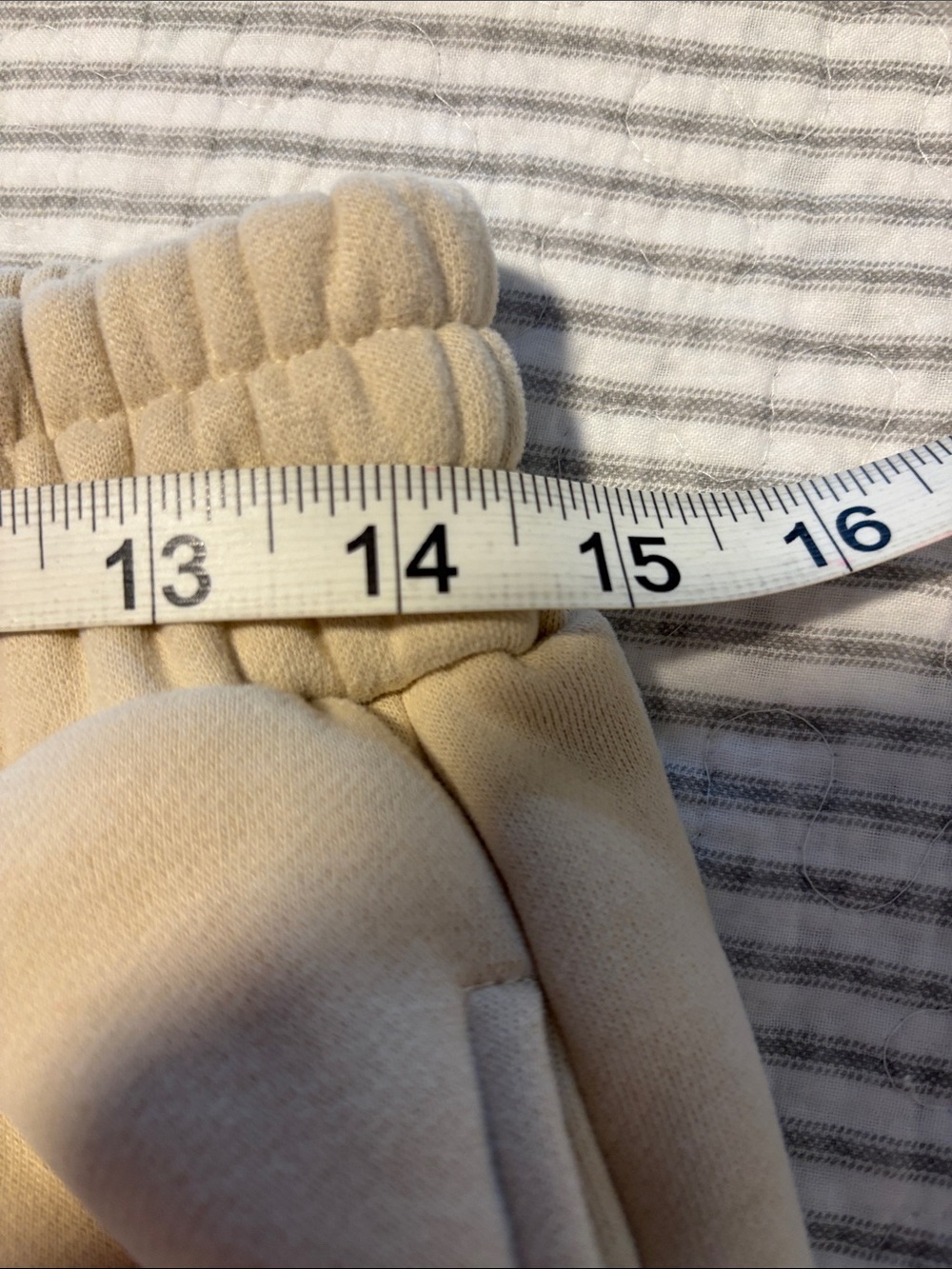 Comfrt Minimalist Set ~ Hoodie and Joggers Size Medium ~ Bone ~ NWT - Picture 14 of 16